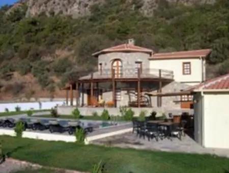 Villa For Sale In Dalyan In 3500M2 Plot