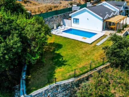 Villas For Sale In Köyceğiz Çandır Mahallesi