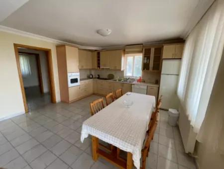 Çandır''da 5+2 Satılık Villa