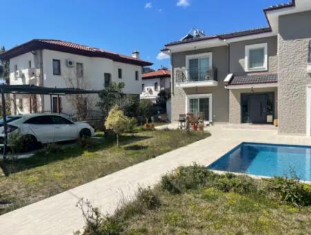 Dalyan Gülpınar'da 514M2 Arsa İçinde Satılık Villa